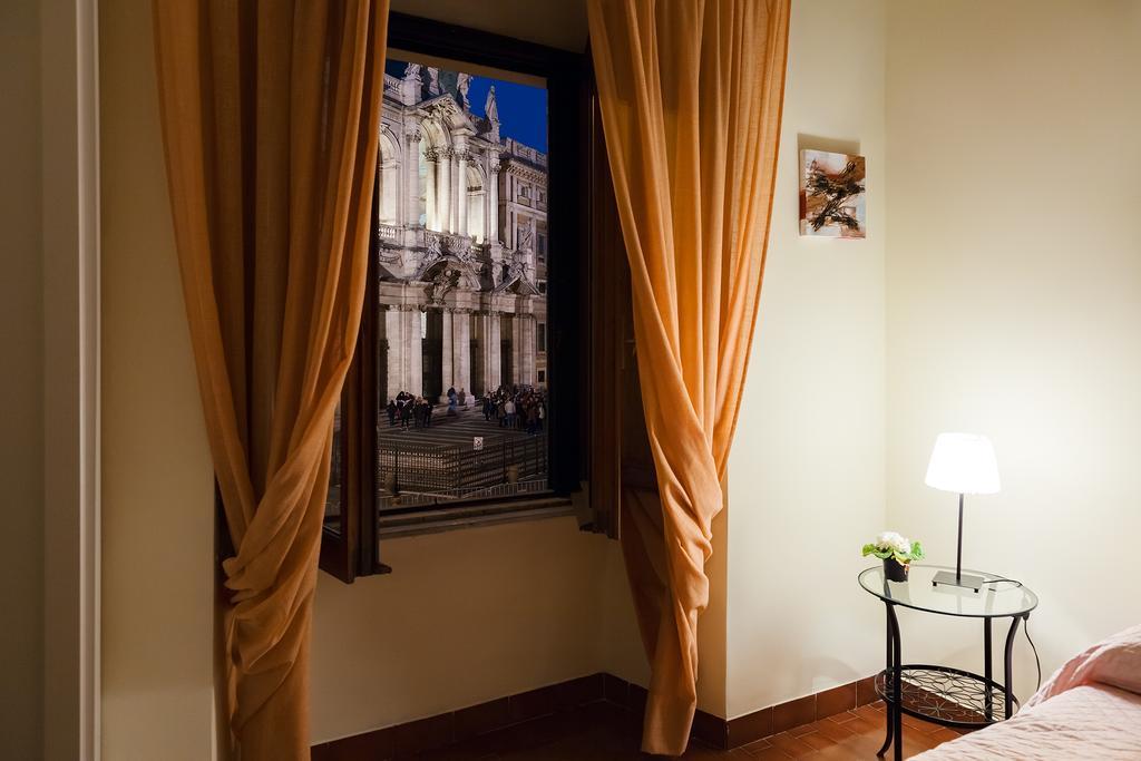 Glam Sm Maggiore Guest House Roma Dış mekan fotoğraf